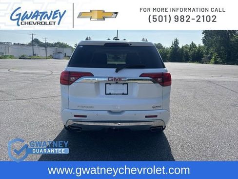 Used 2019 GMC Acadia Denali w/ Technology Package FWD image 6