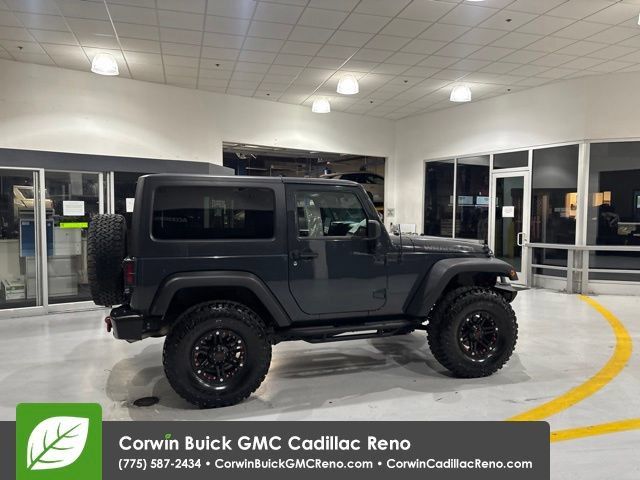 Used 2017 Jeep Wrangler Sport AWD/4WD image 9
