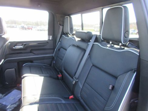 New 2026 GMC Sierra 2500 AT4X w/ AT4X AEV Edition image 14