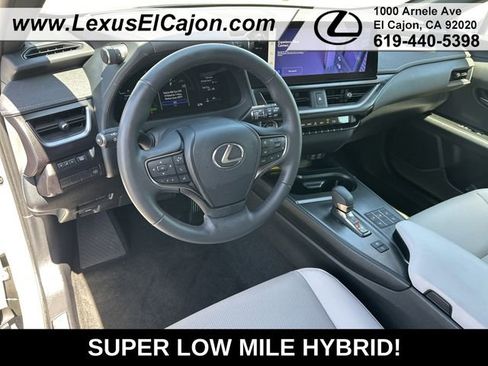 Used 2025 Lexus UX 300h AWD w/ Accessory Package (Z2) image 7