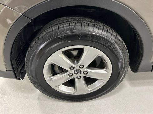 Used 2015 Toyota RAV4 XLE image 8