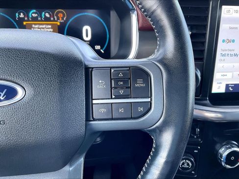 Used 2023 Ford F150 Lariat w/ Max Trailer Tow Package image 24