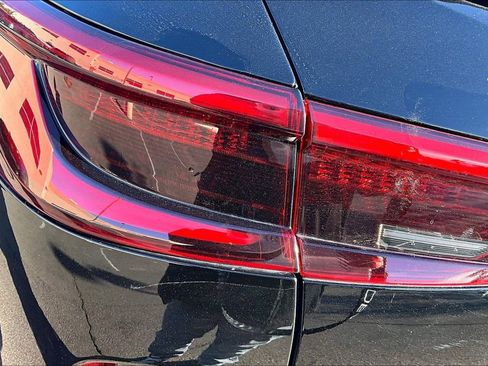 Used 2021 INFINITI QX50 Luxe w/ Appearance Package image 29