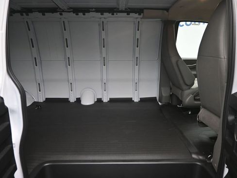 New 2026 Chevrolet Express 2500 Extended w/ Driver Convenience Package image 8