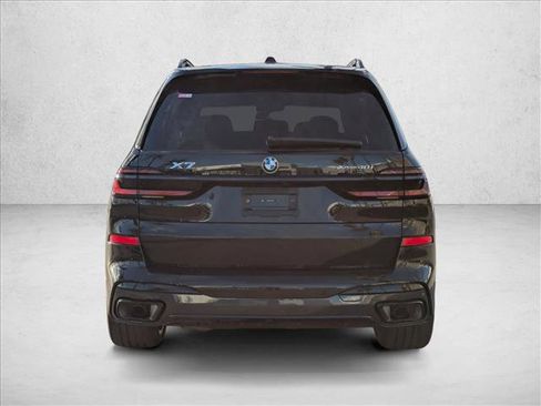 New 2026 BMW X7 xDrive40i w/ M Sport Package image 8