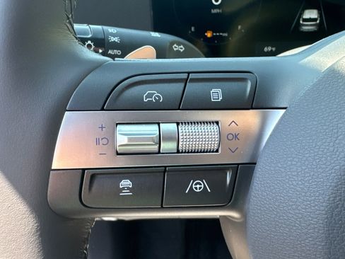 New 2026 Hyundai Kona SEL Premium image 25