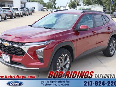 Used 2024 Chevrolet Trax LT w/ Driver Confidence Package