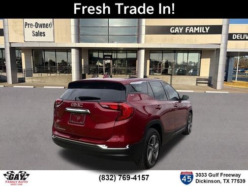 Used 2021 GMC Terrain SLT w/ Infotainment Package II FWD image 9