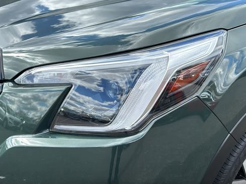 Used 2023 Subaru Forester Limited image 9