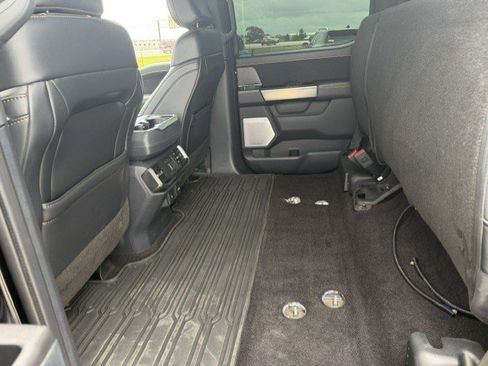 Used 2022 Ford F150 Platinum w/ Equipment Group 701A High AWD/4WD image 34