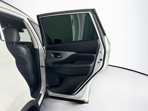 Used 2023 Nissan Murano SV w/ SV Midnight Edition Package image 29