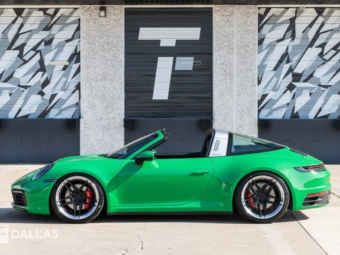 Used 2021 Porsche 911 Targa 4S image 9