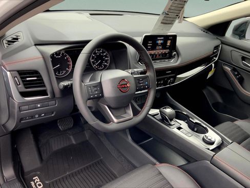 New 2026 Nissan Rogue Rock Creek image 7