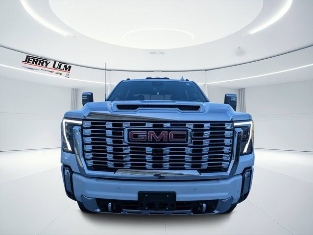 Used 2026 GMC Sierra 2500 Denali w/ Denali Reserve Package AWD/4WD image 8
