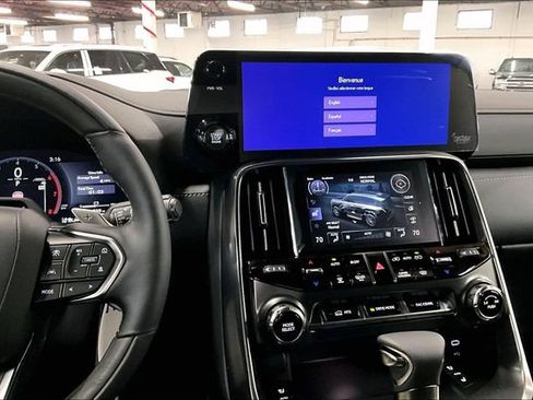 New 2026 Lexus LX 600 4WD w/ Luxury Package image 7