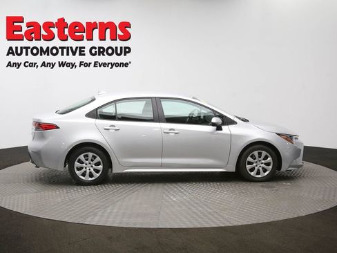 Used 2024 Toyota Corolla LE image 42