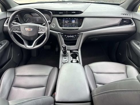 Used 2023 Cadillac XT6 Luxury FWD image 18