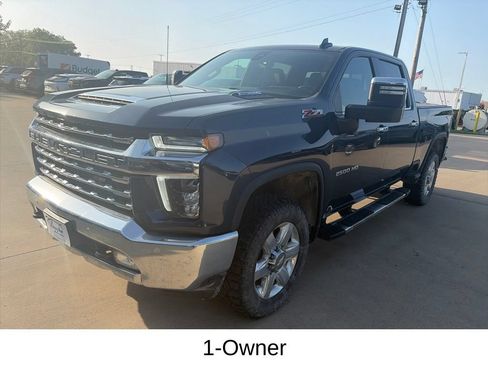 Used 2021 Chevrolet Silverado 2500 LTZ w/ LTZ Premium Package AWD/4WD image 3