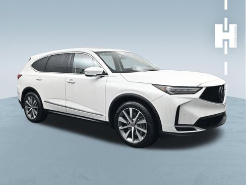 Used 2025 Acura MDX FWD w/ Technology Package image 2