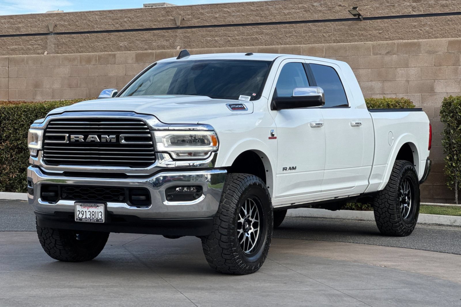 Used 2022 RAM 2500 Laramie AWD/4WD image 8