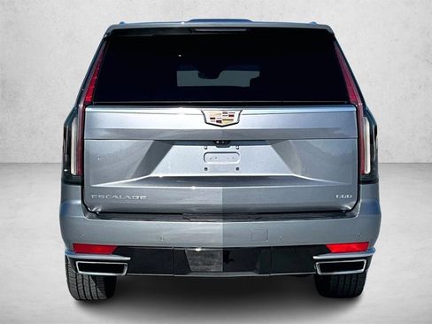 Used 2021 Cadillac Escalade Premium Luxury w/ Driver Assist Tech Package image 4