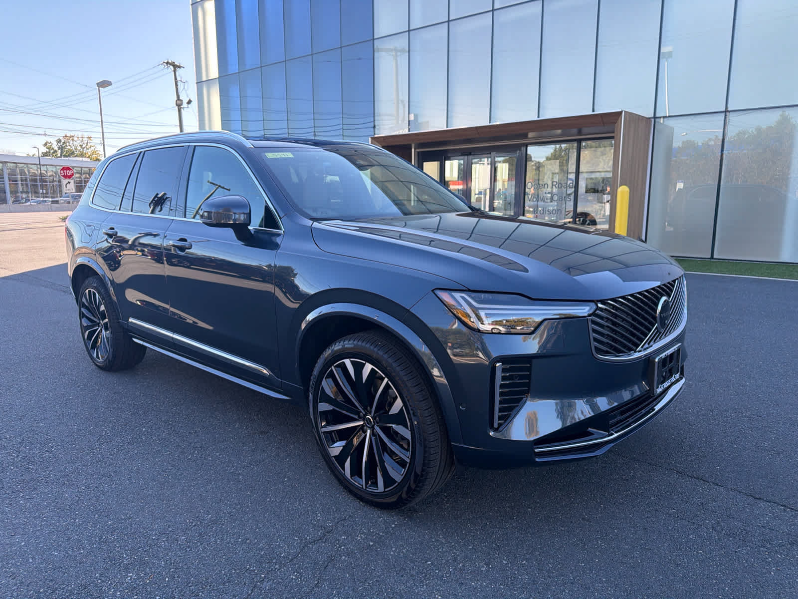 Used 2027 Volvo XC90 B6 Ultra AWD/4WD image 5