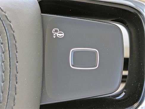 New 2025 Lincoln Navigator Reserve image 26