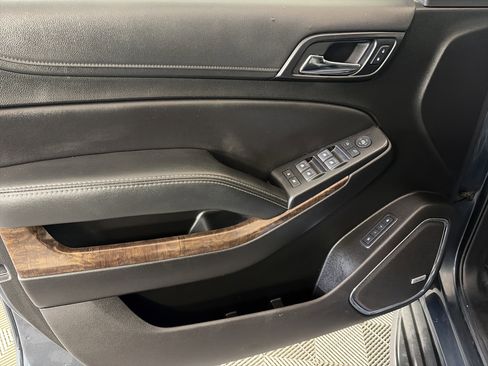 Used 2020 Chevrolet Tahoe LT image 12