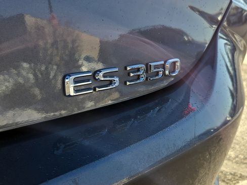 Certified 2019 Lexus ES 350 F Sport image 31