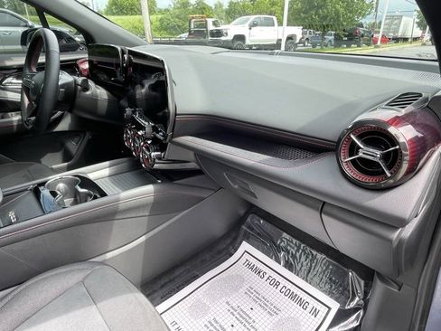 Certified 2024 Chevrolet Blazer EV RS image 40