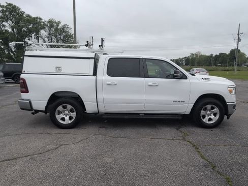 Used 2021 RAM 1500 Big Horn AWD/4WD image 2