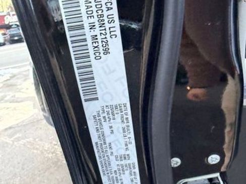 Certified 2022 Jeep Compass Limited w/ Sun and Sound Group image 12