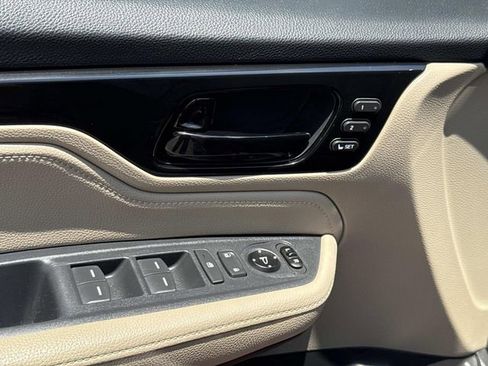 Used 2021 Honda Odyssey Touring image 22