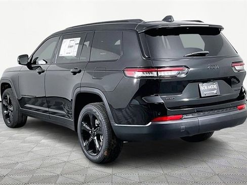 New 2025 Jeep Grand Cherokee L Limited w/ Black Appearance Package image 4