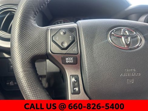 Used 2023 Toyota Tacoma TRD Off-Road image 11