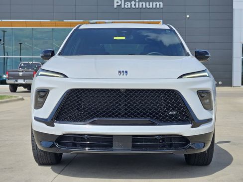 Used 2025 Buick Enclave Sport Touring w/ Power Package image 6