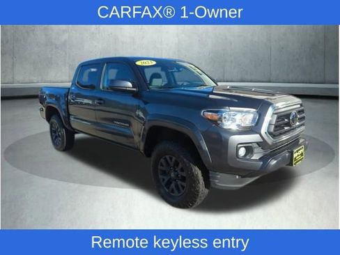 Used 2023 Toyota Tacoma SR5 image 9