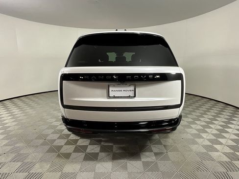Certified 2024 Land Rover Range Rover Long Wheelbase SE image 8