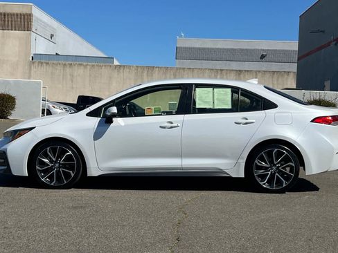 Used 2022 Toyota Corolla SE image 9