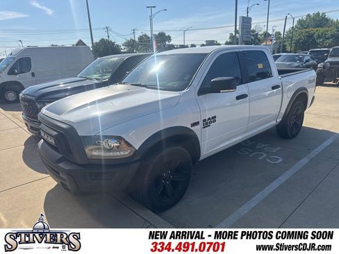 Used 2021 RAM 1500 Classic Warlock w/ Luxury Group image 3