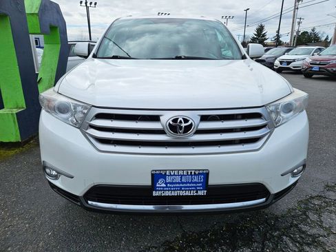 Used 2013 Toyota Highlander Limited AWD/4WD image 7
