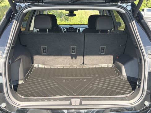 Used 2022 Chevrolet Equinox LT FWD image 18