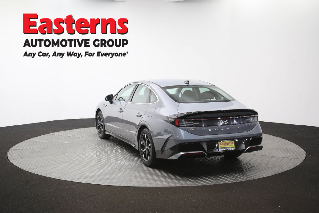 Used 2024 Hyundai Sonata SEL FWD image 40
