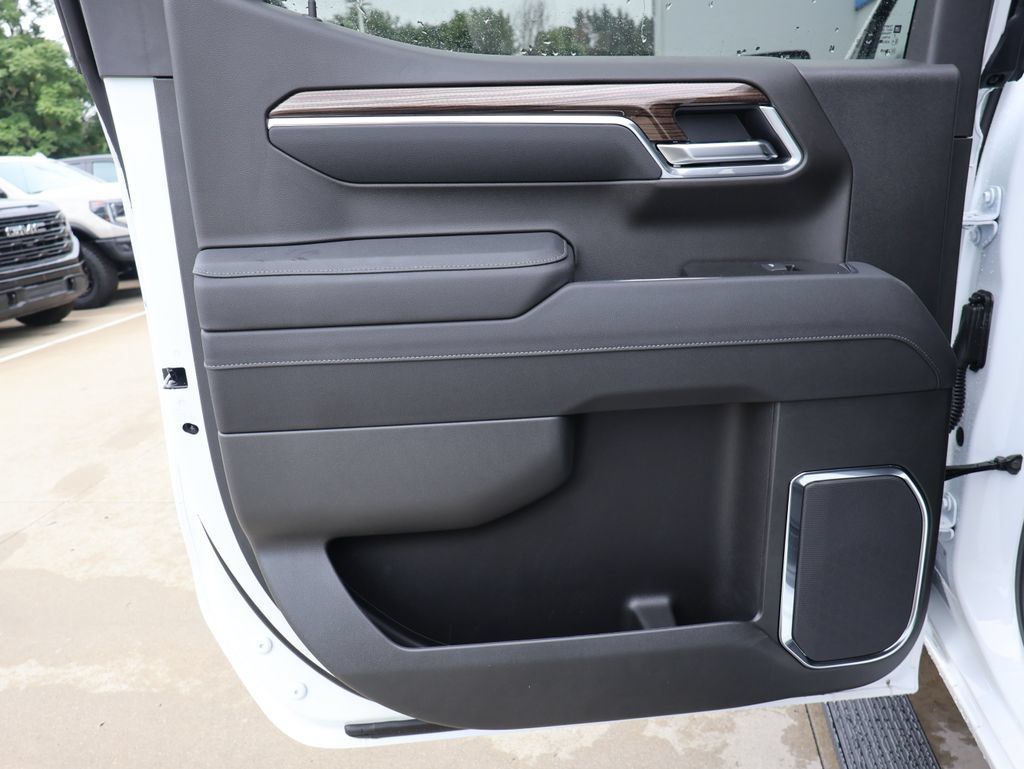 New 2026 Chevrolet Silverado 1500 LT Trail Boss w/ LT Trail Boss Premium Package AWD/4WD image 28