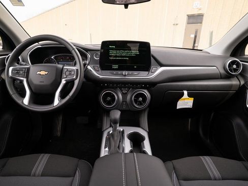 New 2025 Chevrolet Blazer LT w/ Redline Edition image 9