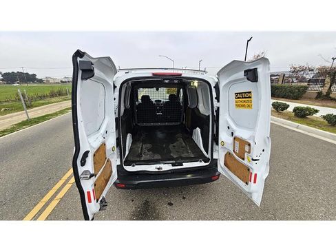 Used 2016 Ford Transit Connect XLT image 32
