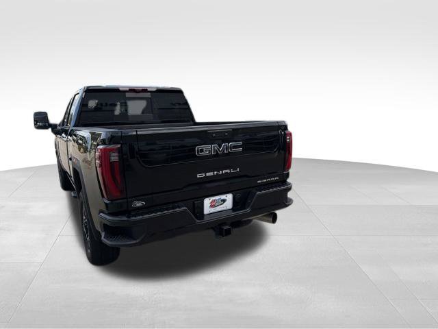 Used 2025 GMC Sierra 2500 Denali Ultimate AWD/4WD image 4