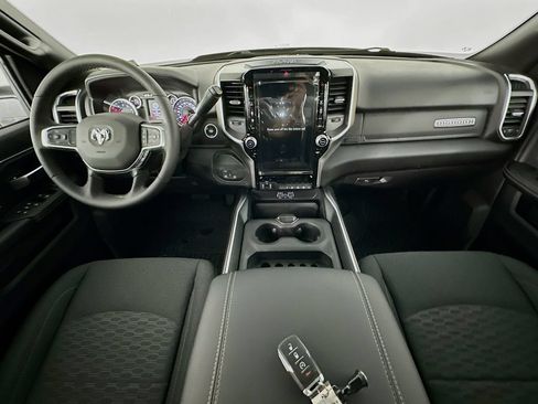 New 2026 RAM 2500 Big Horn AWD/4WD image 9