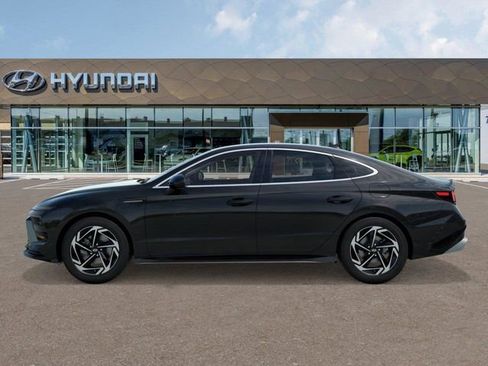 New 2026 Hyundai Sonata SEL image 3