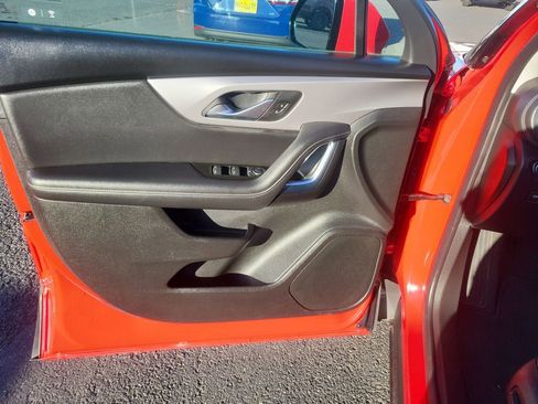 Used 2023 Chevrolet Blazer LT image 11